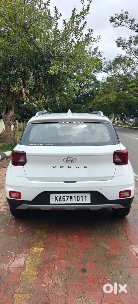 Hyundai Venue 1.2 S Plus, 2021, Petrol