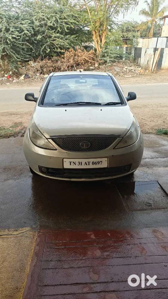 Tata Indica Vista 2011 Aura Plus