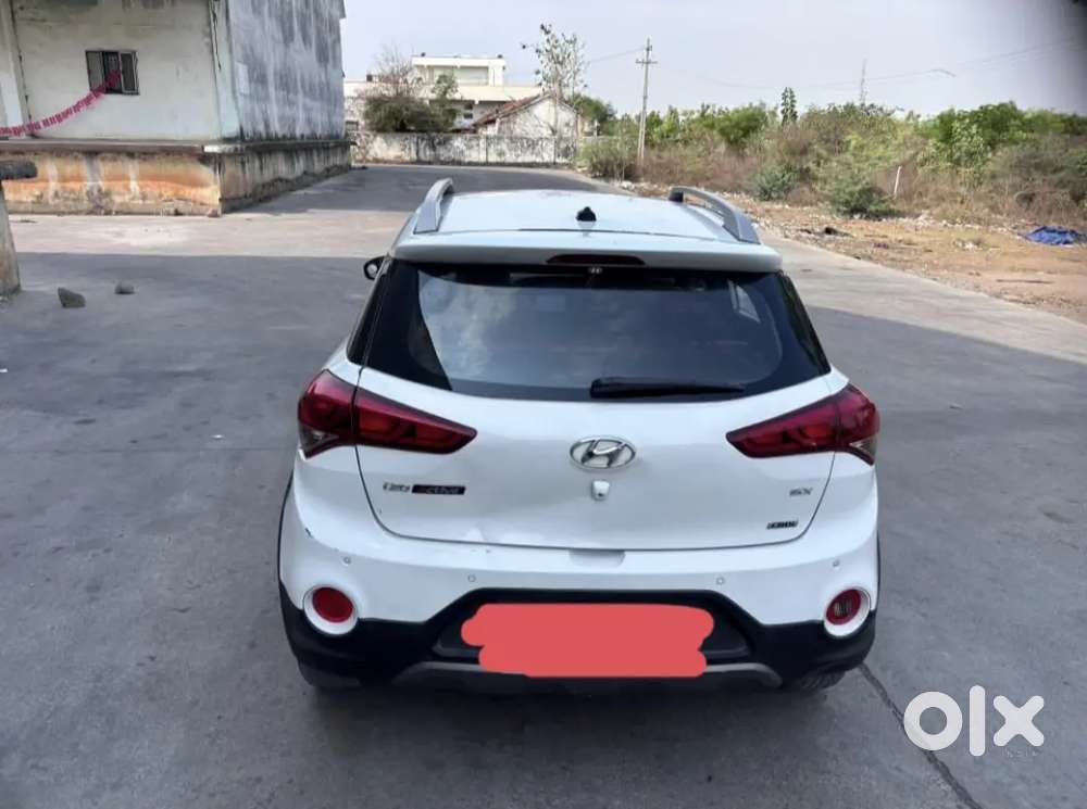Hyundai I20 Active 2018 Diesel 130000 Km Driven