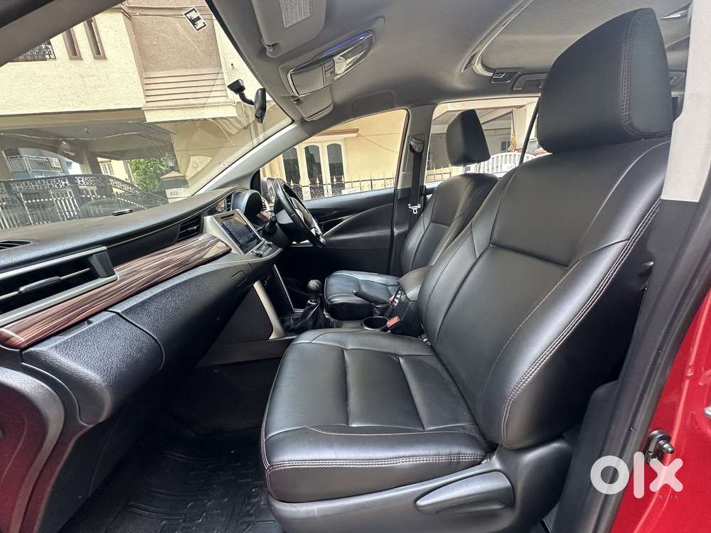 Toyota Innova Crysta Touring Sport 2.4 Mt, 2017, Diesel