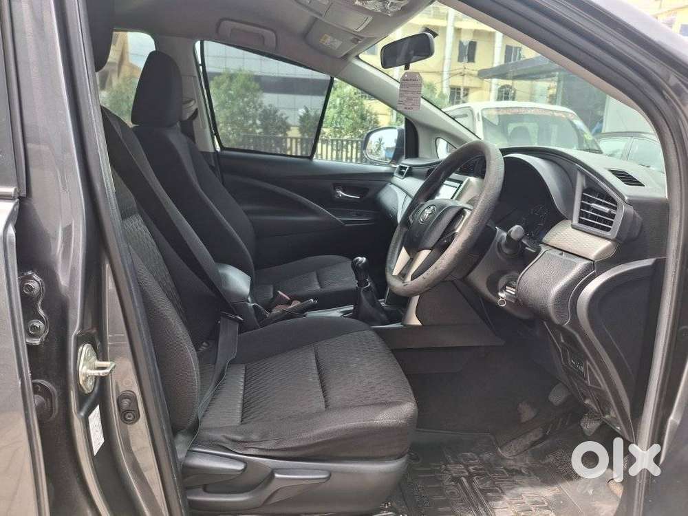 Toyota Innova Crysta 2.4 Gx Mt, 2018, Diesel