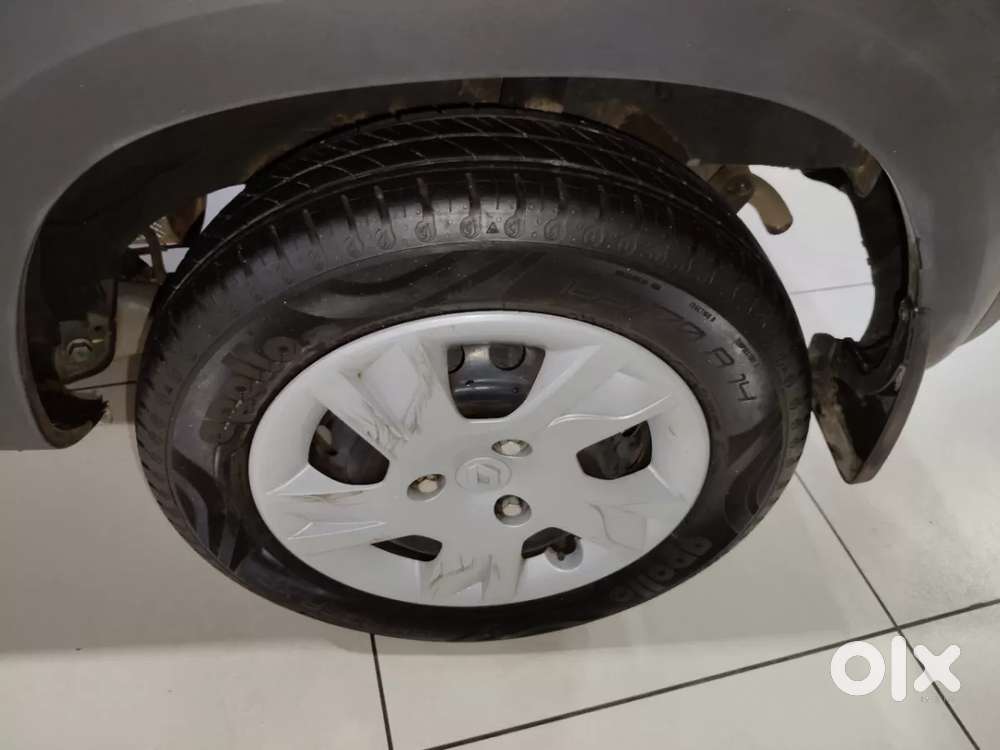 Renault Kwid 1.0 Rxt Amt, 2022, Petrol