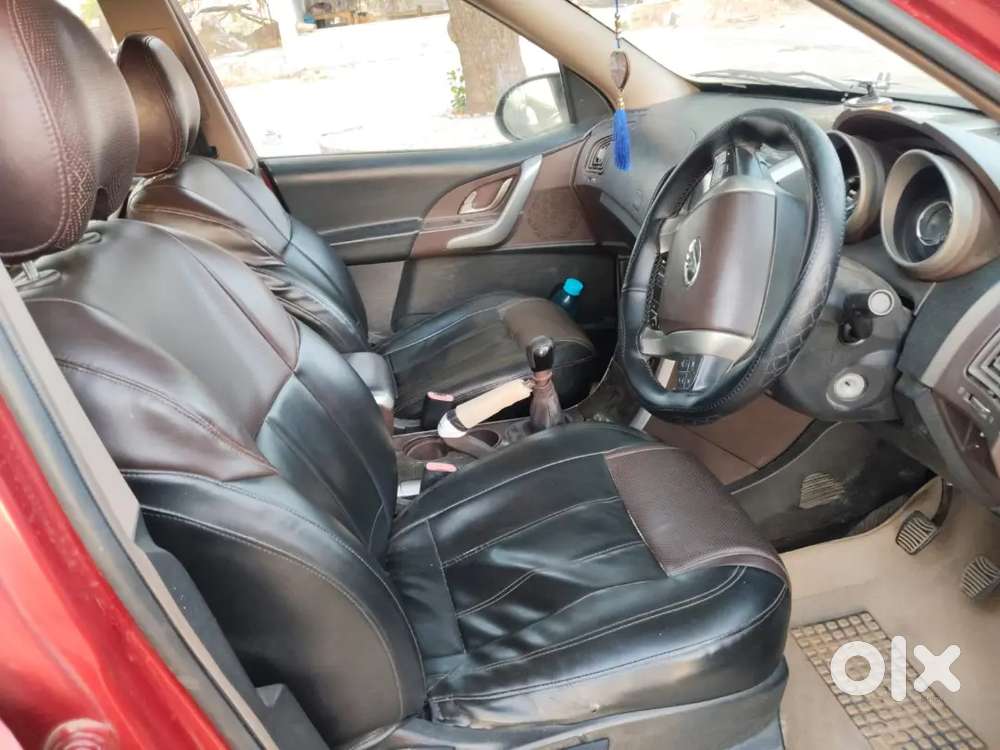 Mahindra Xuv500 2013