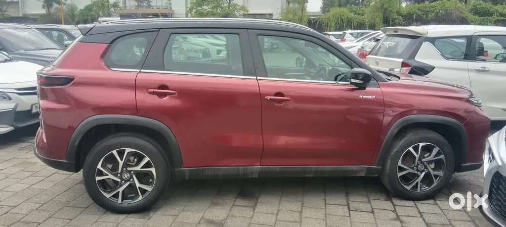 Toyota Urban Cruiser Hyryder 1.5 V Hybrid, 2023, Petrol