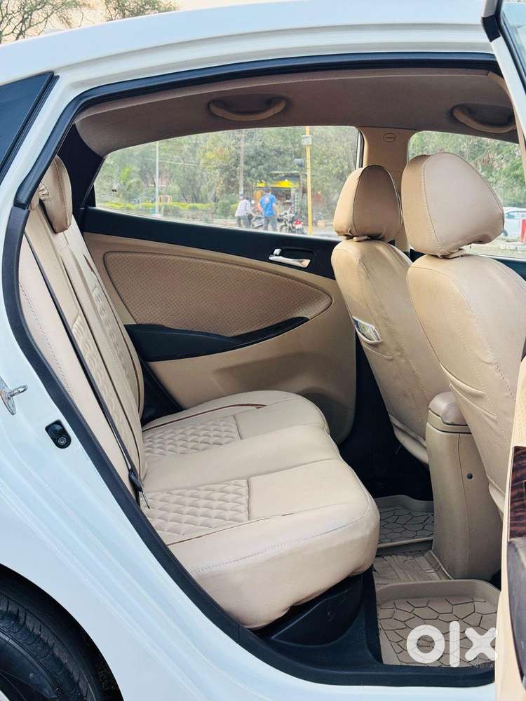 Hyundai Verna Fluidic 1.6 Crdi Sx Opt, 2012, Diesel