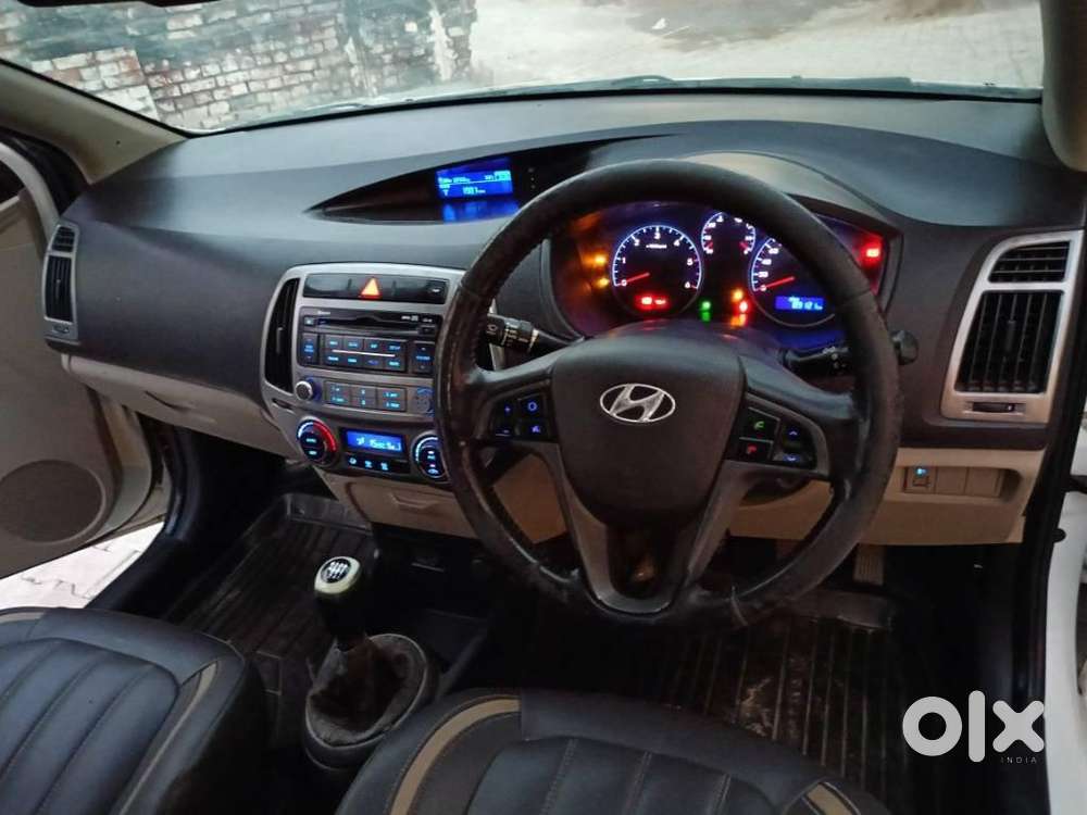 Hyundai I20 2015-2017 Sportz Option 1.4 Crdi, 2012, Diesel