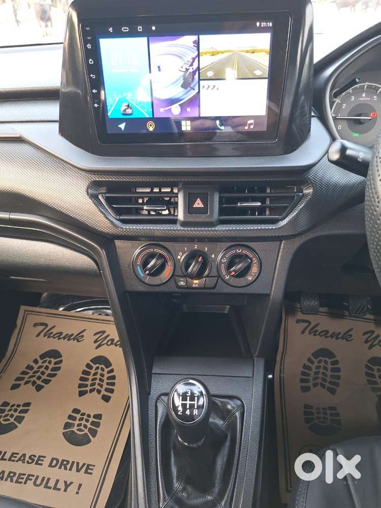 Maruti Suzuki Brezza 1.5 Lxi Smart Hybrid, 2023, Petrol