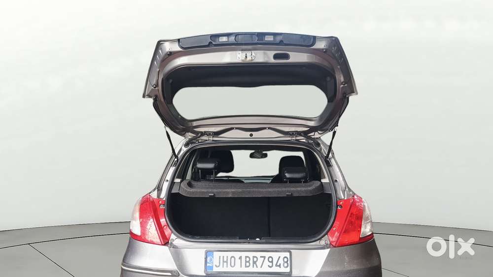 Maruti Suzuki Swift Vvt Vxi, 2015, Petrol