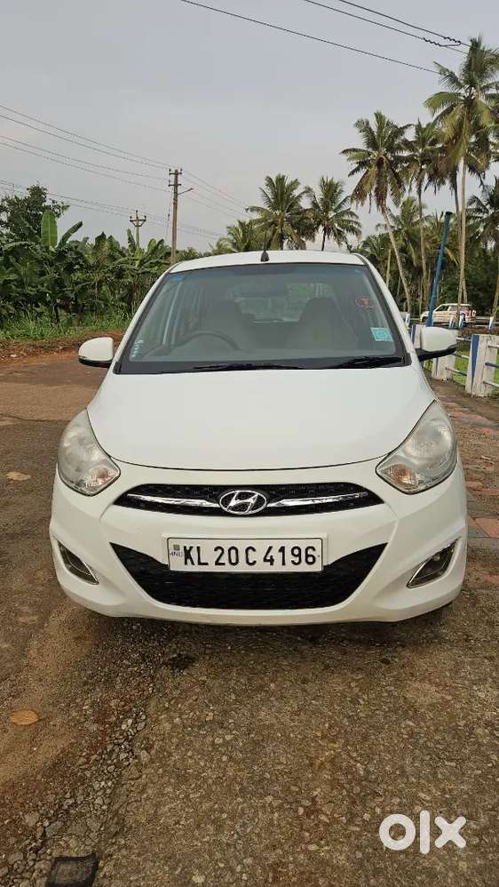 Hyundai I10 Sportz 2011 Car