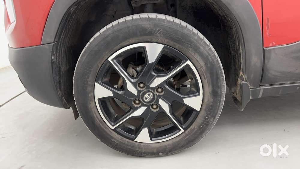 Tata Punch 1.2 Revotron Creative Dual Tone, 2022, Petrol