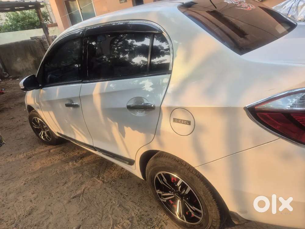 Honda Amaze 1.2 2017 Petrol Manual