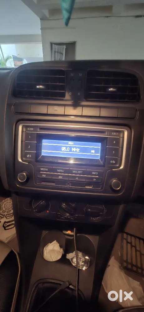 Volkswagen Polo 2013 Petrol 62000 Km Driven