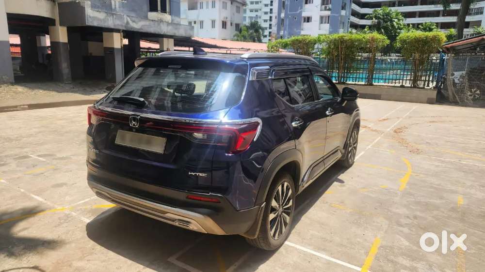 Honda Elevate Zx Cvt 2024 Adas 8,850 Km ₹22.5l On Road Like New