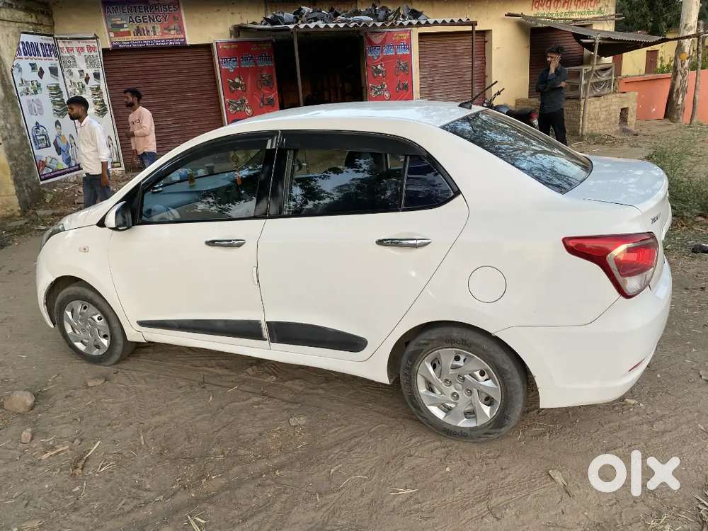 Gadi Me Koe Kme Nhi Hai