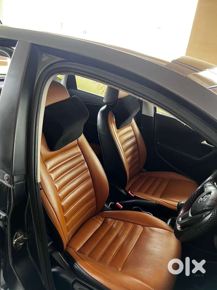 Volkswagen Polo 1.5 Tdi – 2015  Carbon Grey Metallic