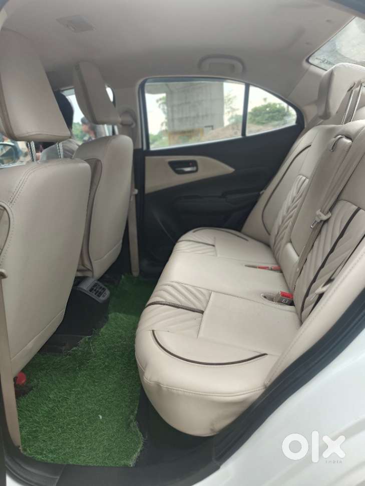 Maruti Suzuki Dzire 1.2 Vxi Cng, 2025, Cng & Hybrids