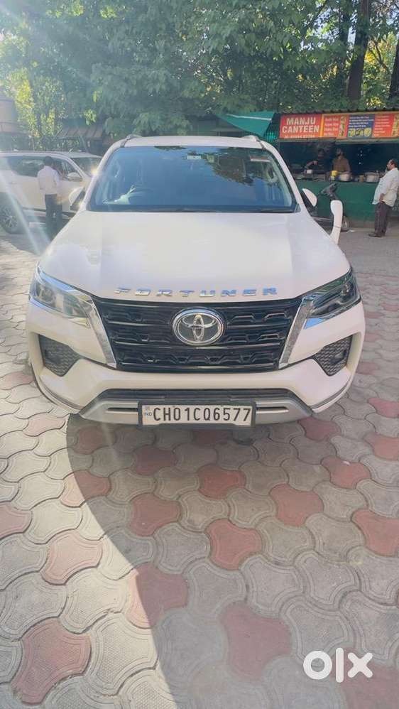 Toyota Fortuner 2023 June ,advocate Driver Diesel Well Maintained