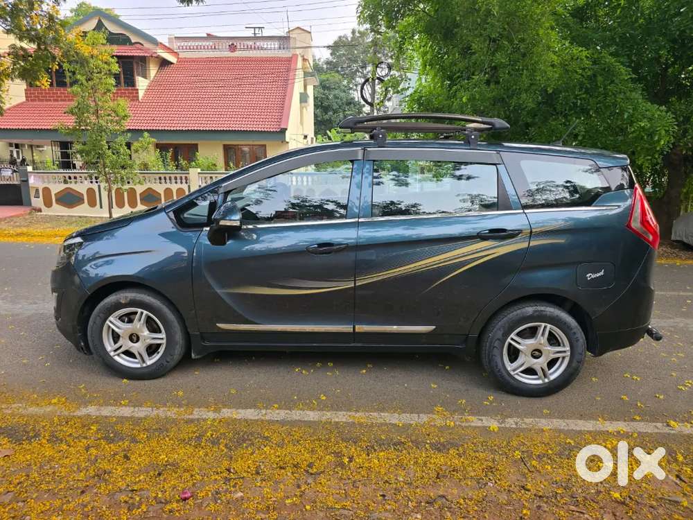 Mahindra Marazzo 2021 Diesel Well Maintained