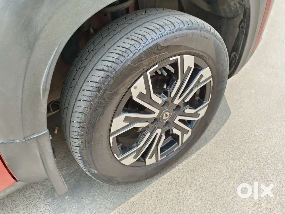 Renault Kiger 2023 Rxz Amt Petrol Well Maintained