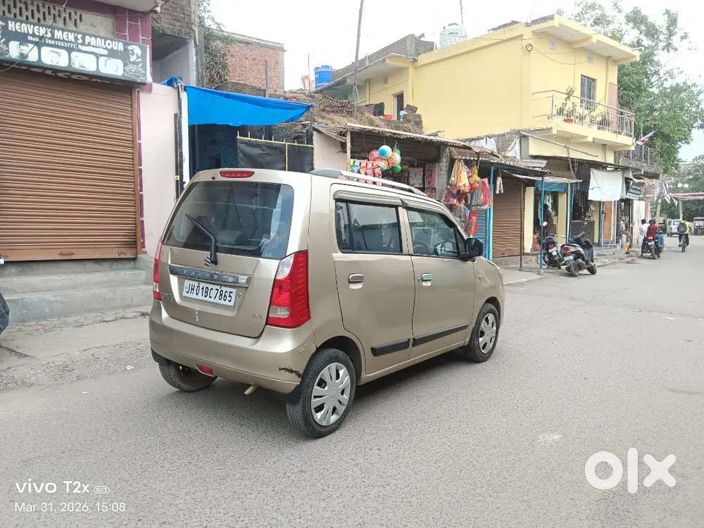 Maruti Suzuki Wagon R 2013 Petrol Well Maintained