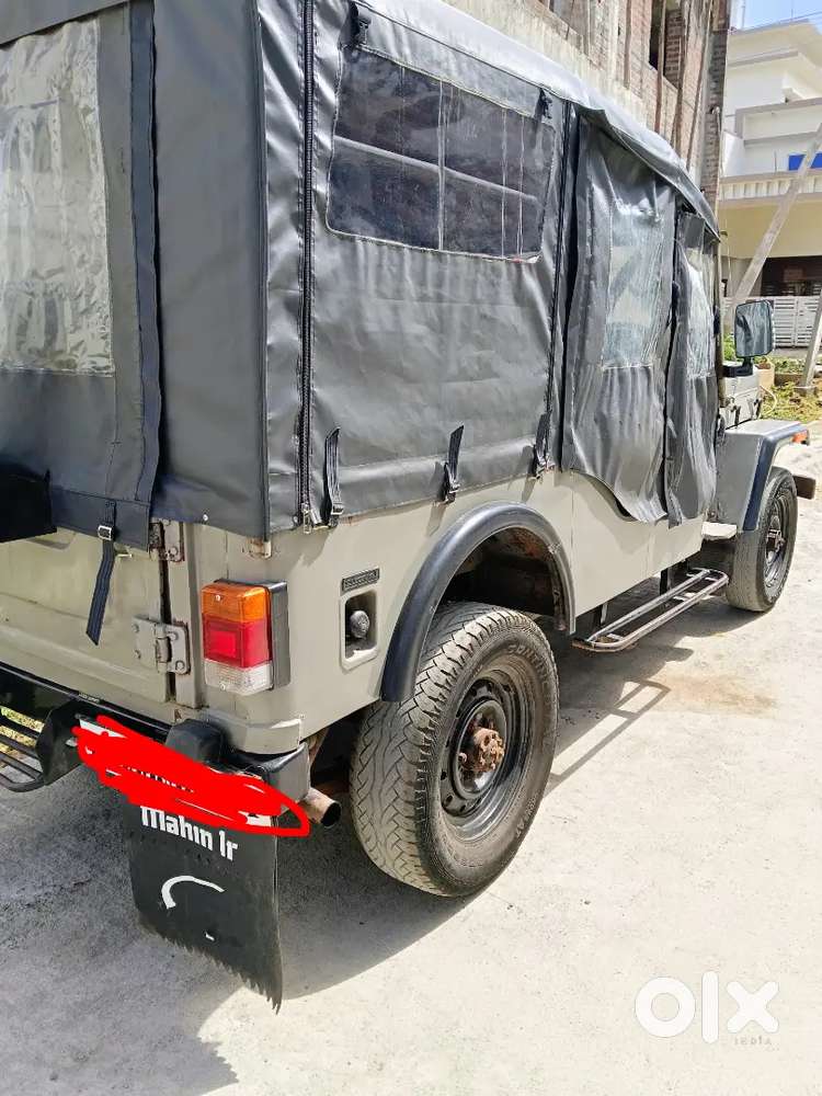 Mahindra Commander Jeep