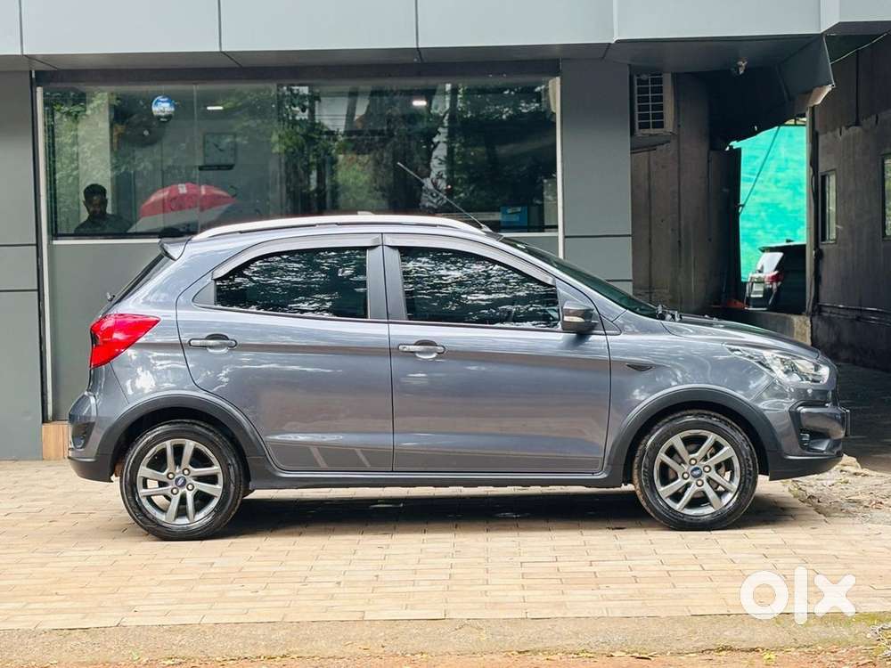 The Key Feature Is Its Compact Utility Vehicle (cuv) Design