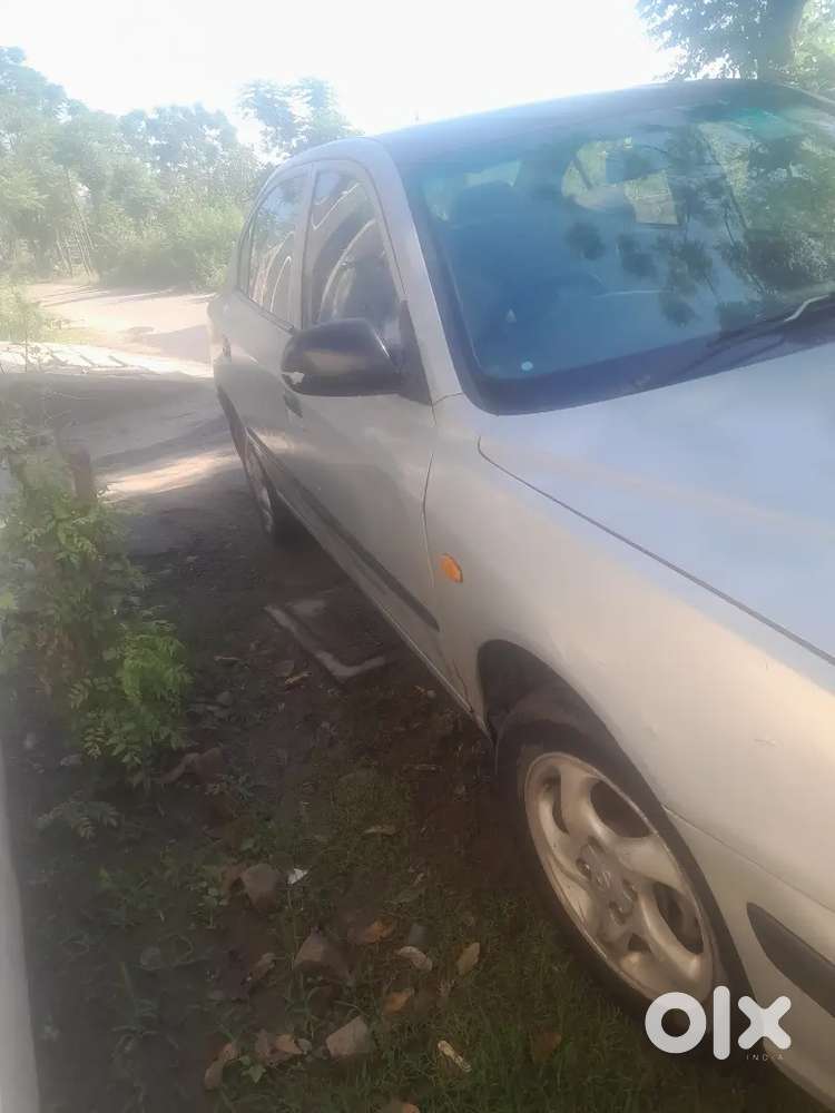 Hyundai Elantra 2004 Petrol 150000 Km Driven