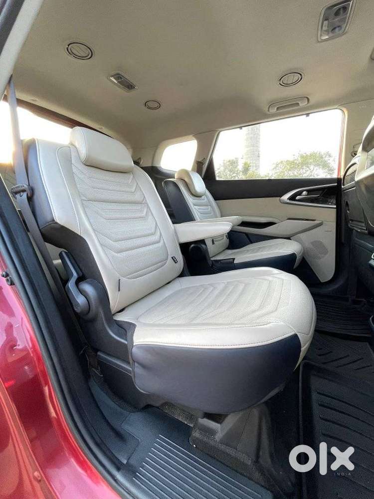 Kia Carens 1.4 Luxury Plus Dct 7 Str, 2022, Petrol