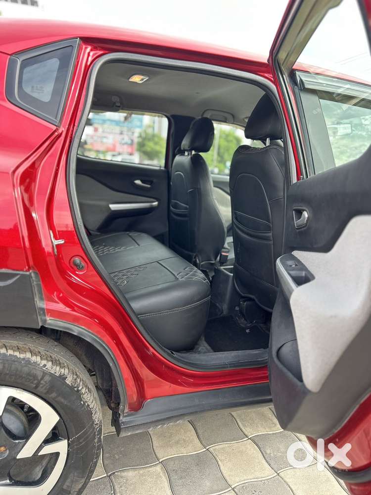 Nissan Magnite 1.0 Xv, 2023, Petrol