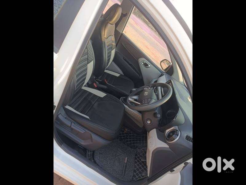 Hyundai Grand I10 Nios Sportz Petrol, 2023, Petrol