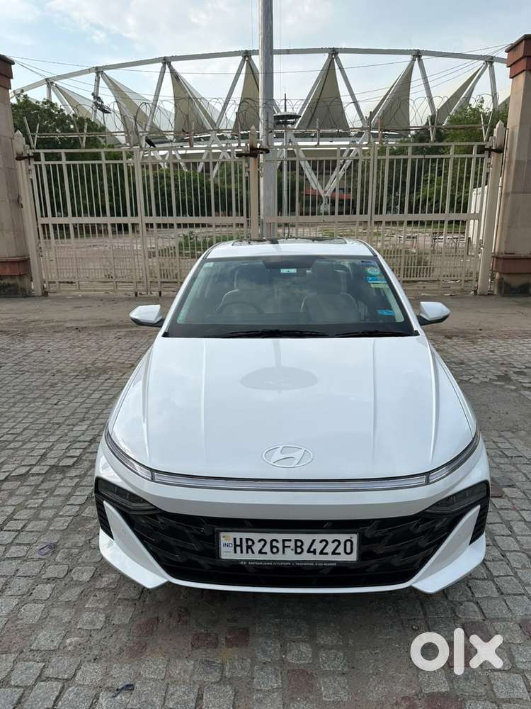 Hyundai Verna Sx 1.5 Petrol Ivt, 2023, Petrol