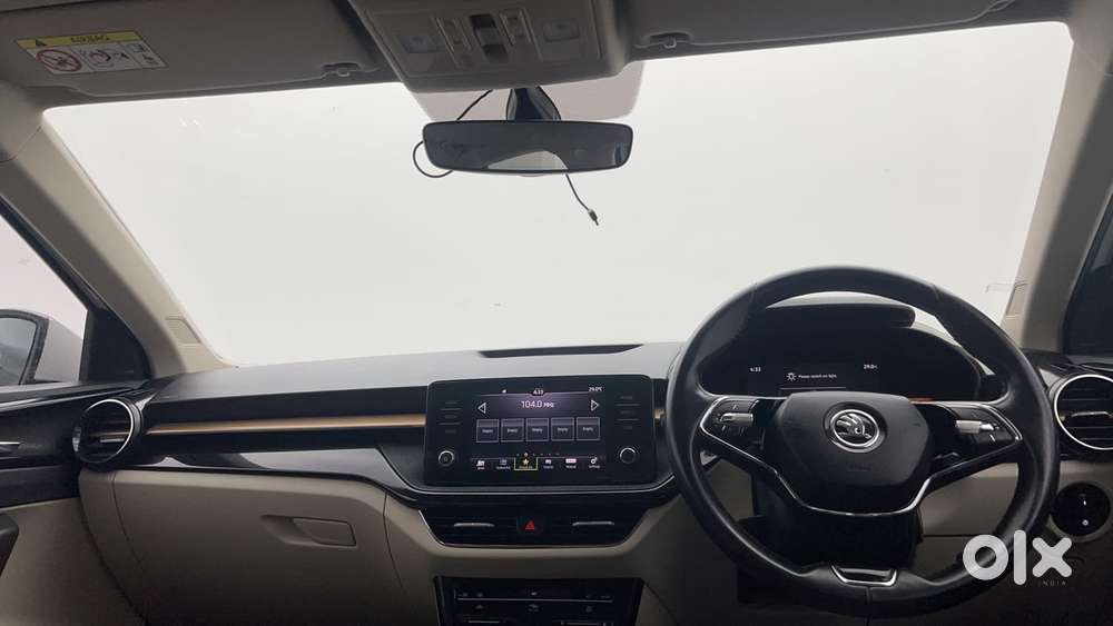 Skoda Slavia Style 1.5l Tsi Dsg, 2022, Petrol