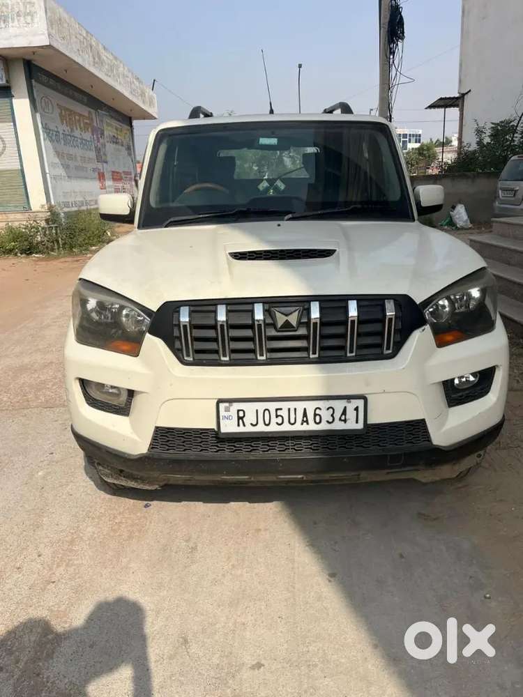 Mahindra Scorpio Classic 2015 Diesel 148000 Km Driven