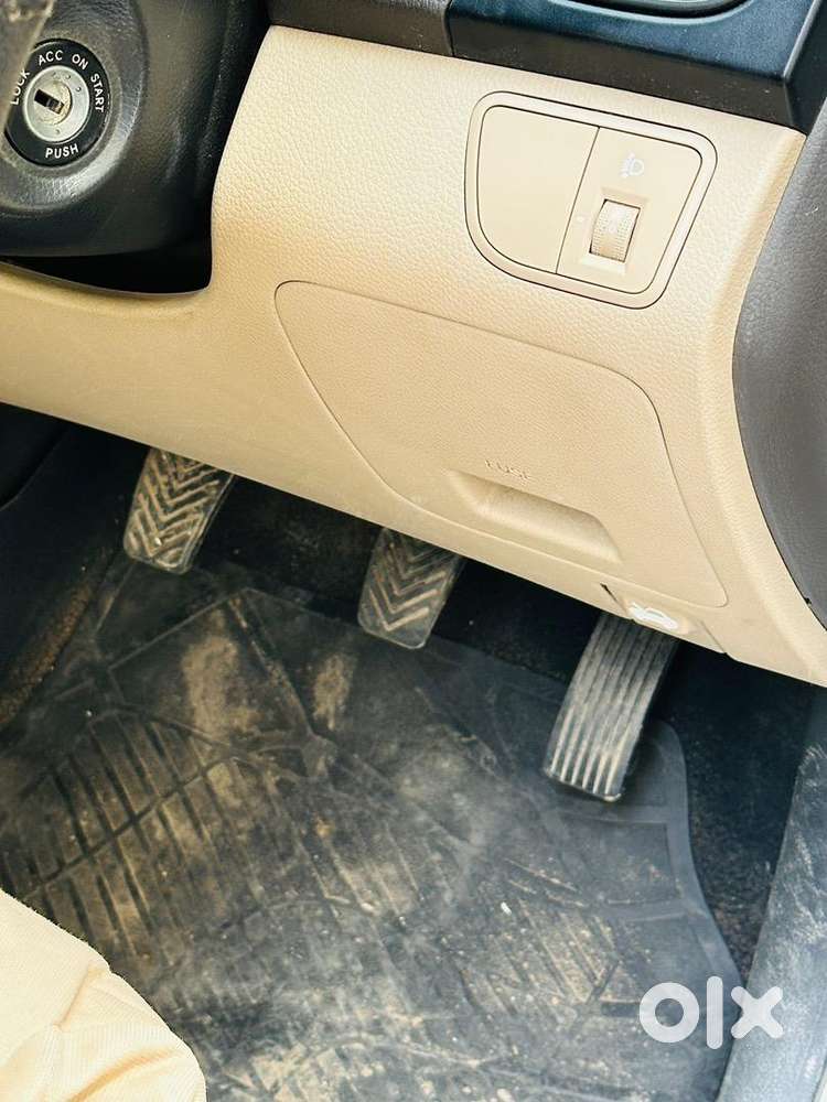 Hyundai Petrol Manual 2015
