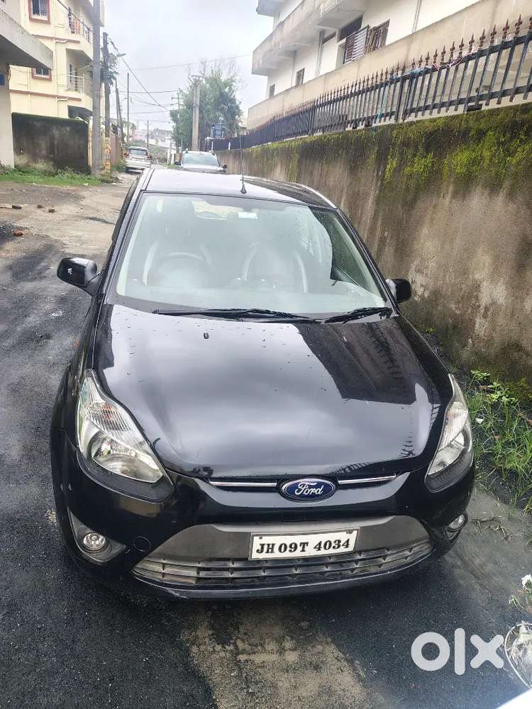 Ford Figo 2012 Petrol Manual