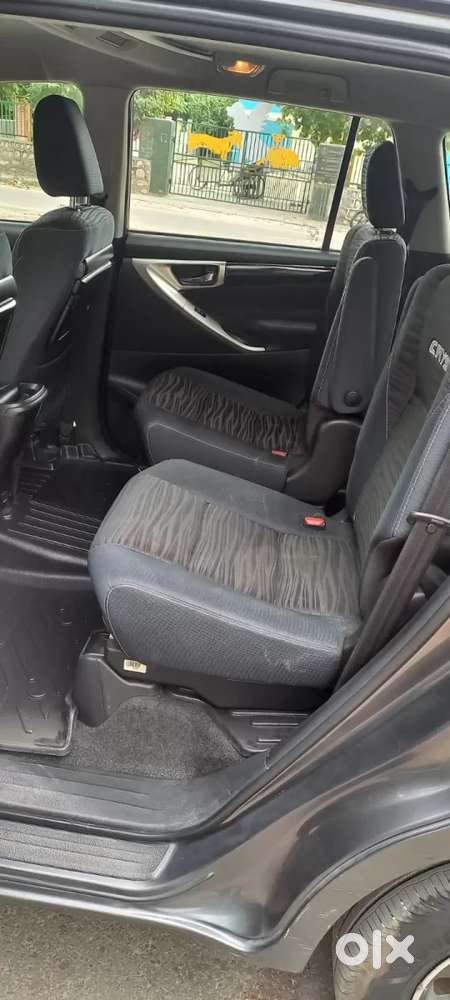Toyota Innova Crysta [2020-ongoing] 2.4 Vx 8 Str, 2021, Diesel