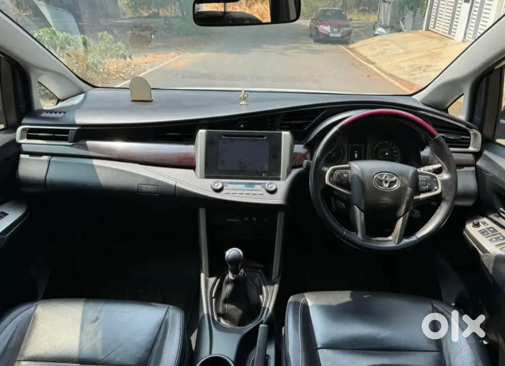 Toyota Innova Crysta 2018 Diesel Manual