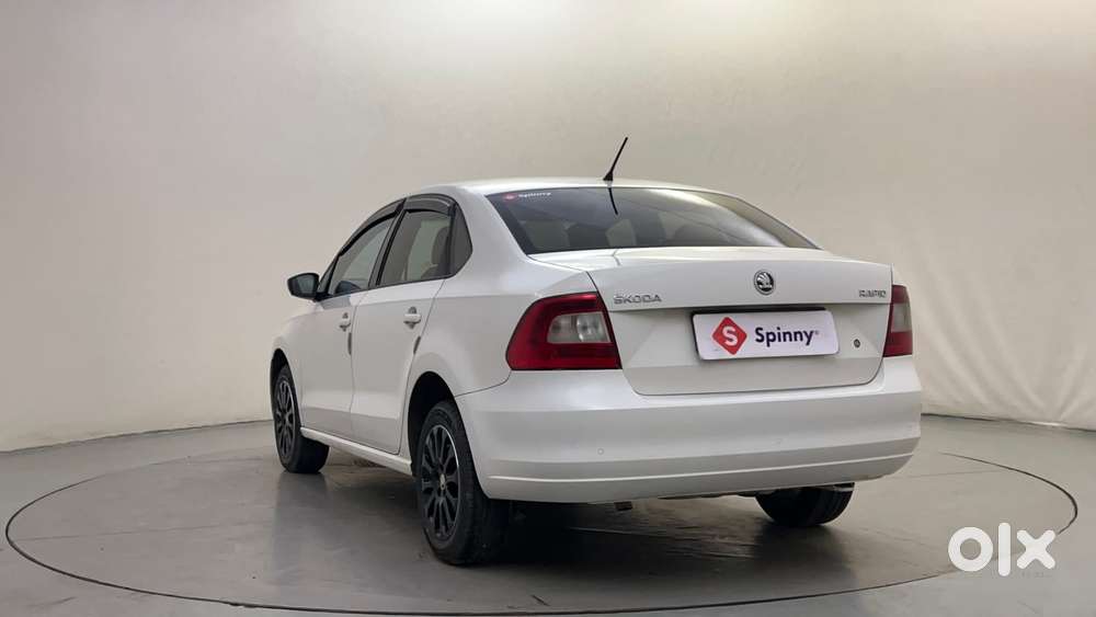 Skoda Rapid [ ] 1.5 Style Plus Tdi At, 2016, Diesel