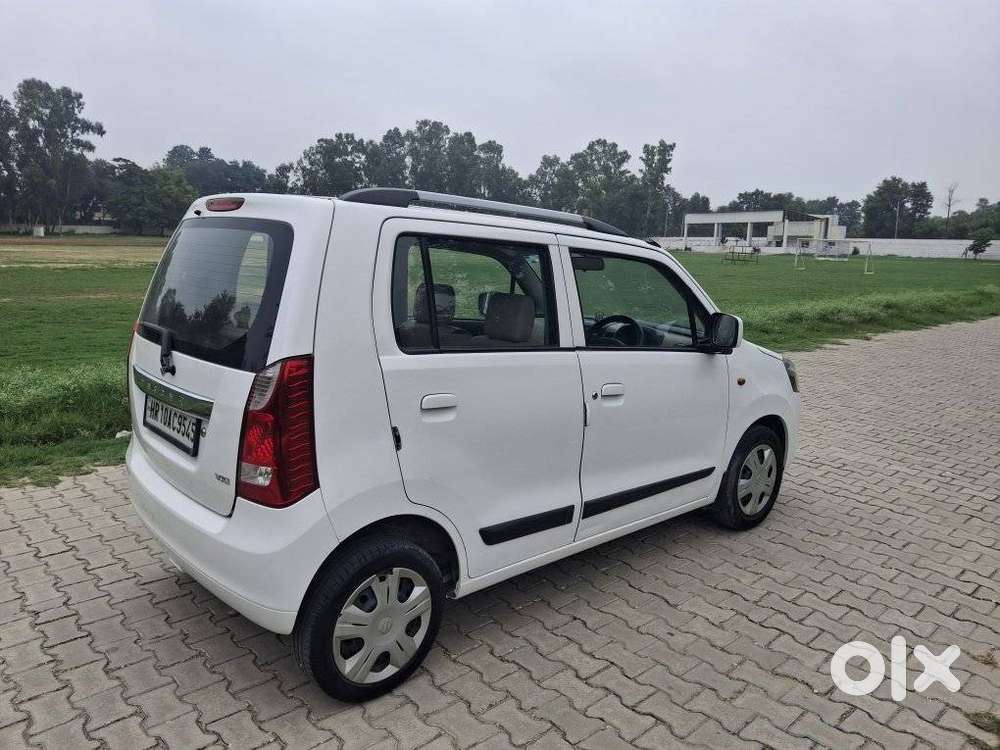 Maruti Suzuki Wagon R Vxi, 2017, Petrol
