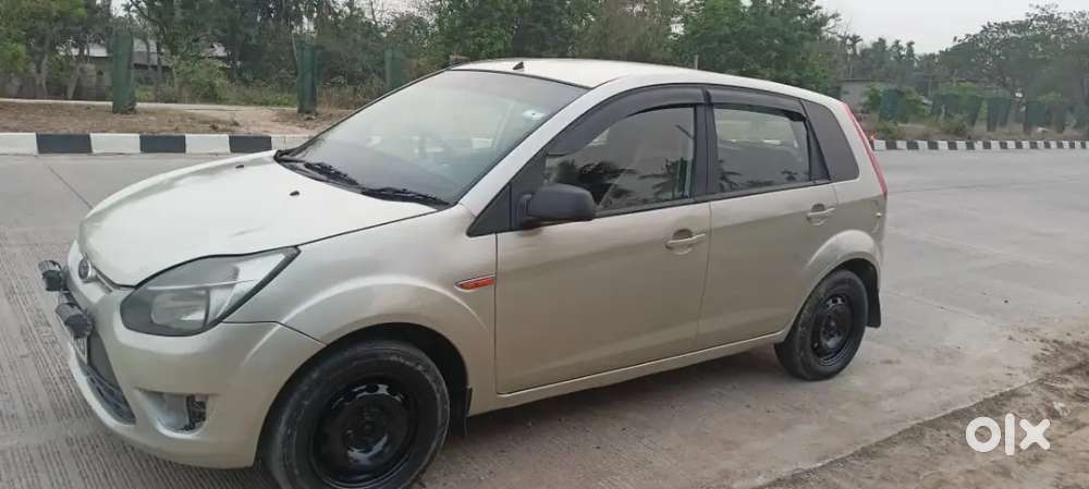 Ford Figo 2011 Diesel 96000 Km Driven