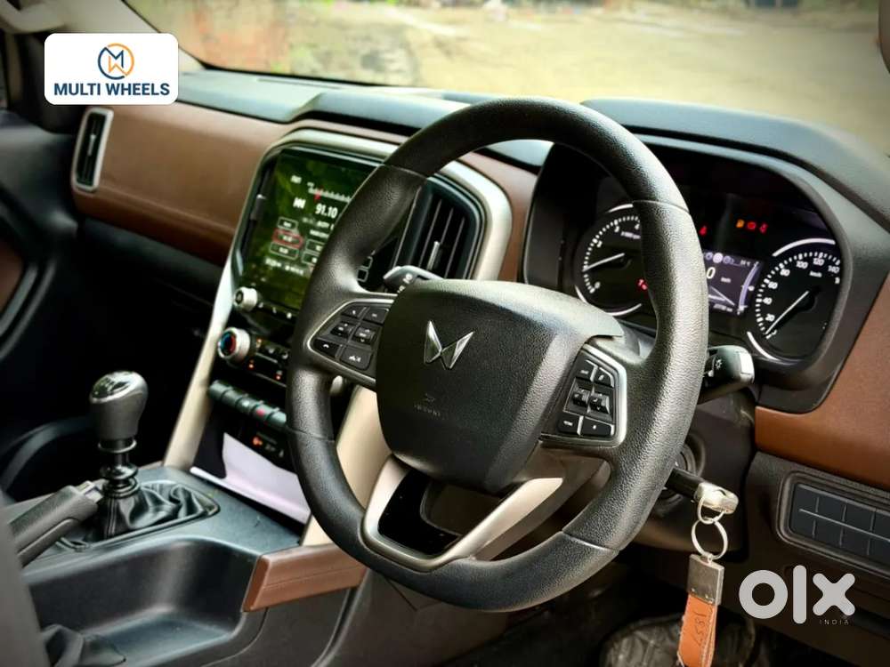 Mahindra Scorpio N Z4 Petrol Mt 7 Str, 2024, Petrol