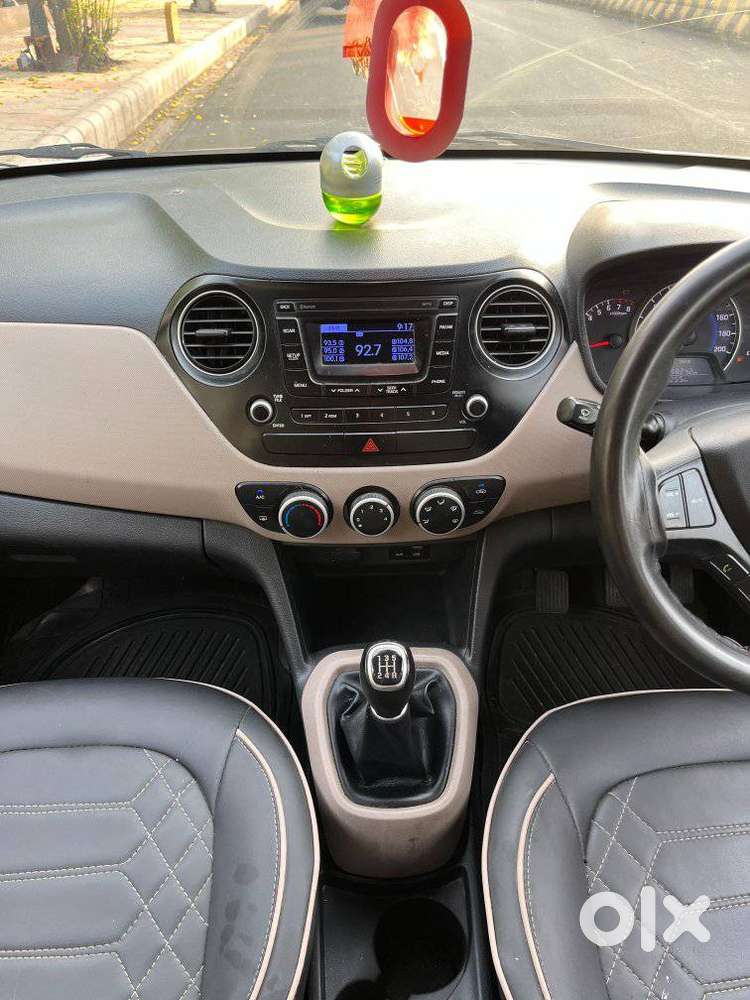 Hyundai Grand I10 Sportz Edition, 2016, Cng & Hybrids