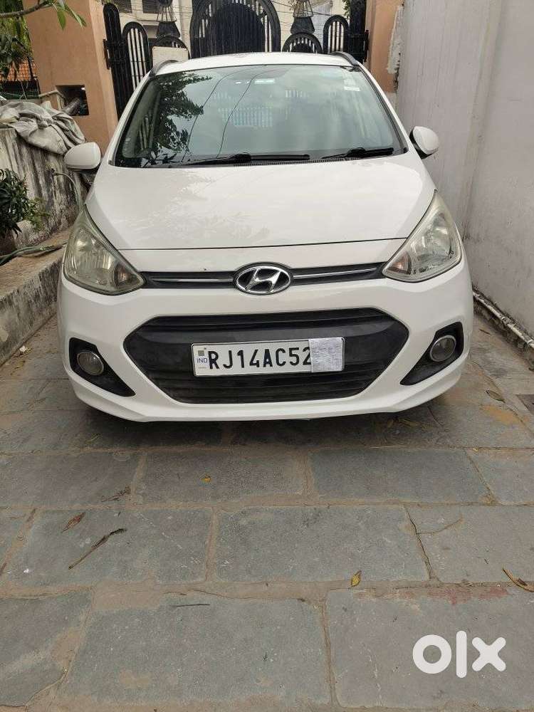 Hyundai Grand I10 Sportz 1.2 Kappa Vtvt, 2015, Petrol