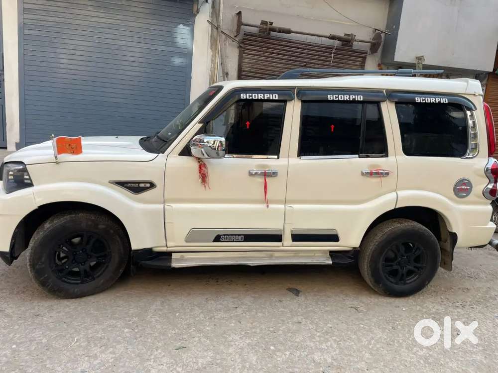 Scorpio N Lena Hai Isiliye Sell Kar Rahe Hai