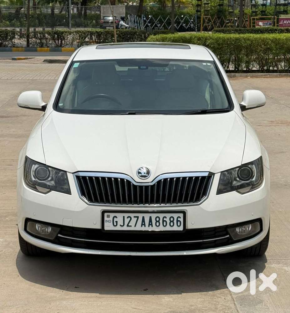 Skoda Superb 2013-2015 Elegance 1.8 Tsi At, 2014, Petrol
