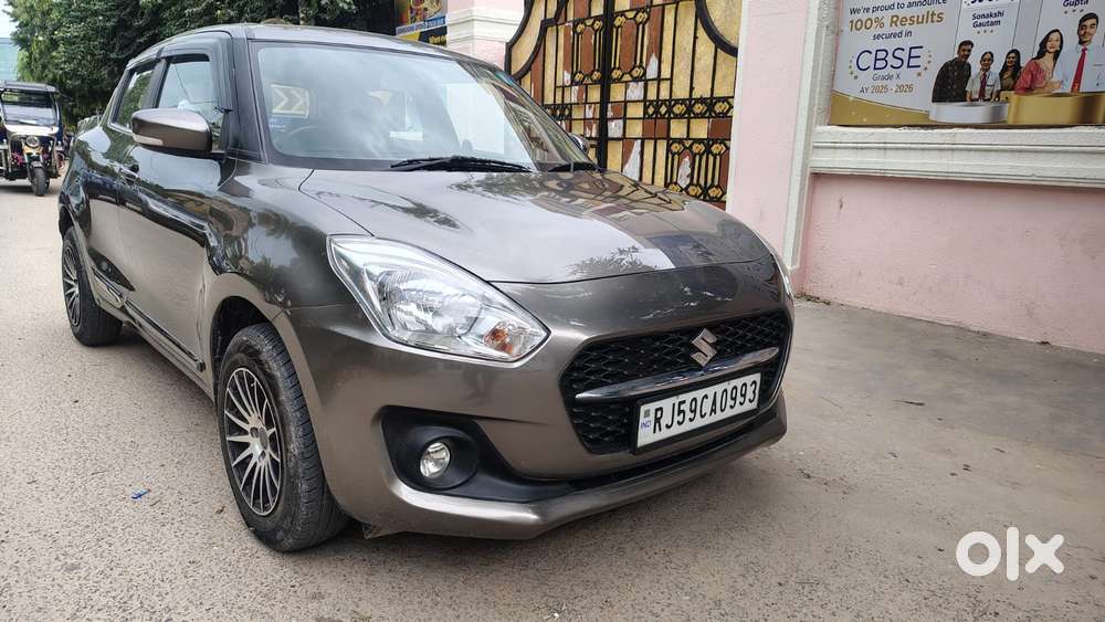 Maruti Suzuki Swift Vxi + Manual, 2023, Petrol