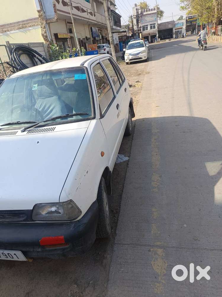 Maruti 800 Car 2002 Model White Rj13 No For Sale.