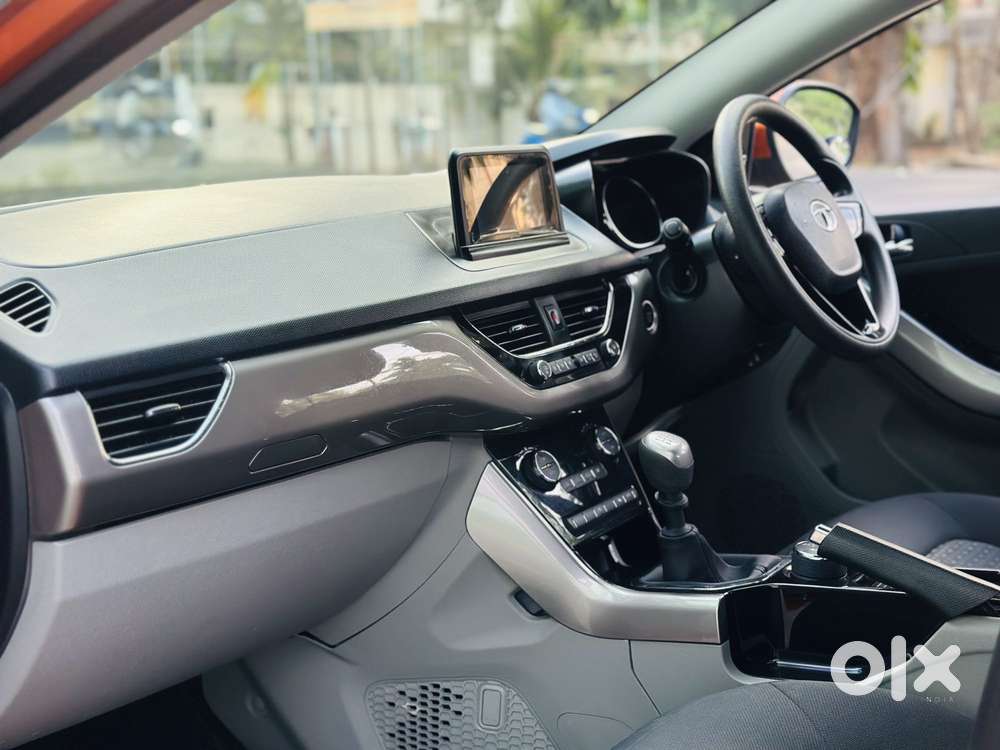 Tata Nexon 1.2 Revotron Xz Plus, 2019, Petrol