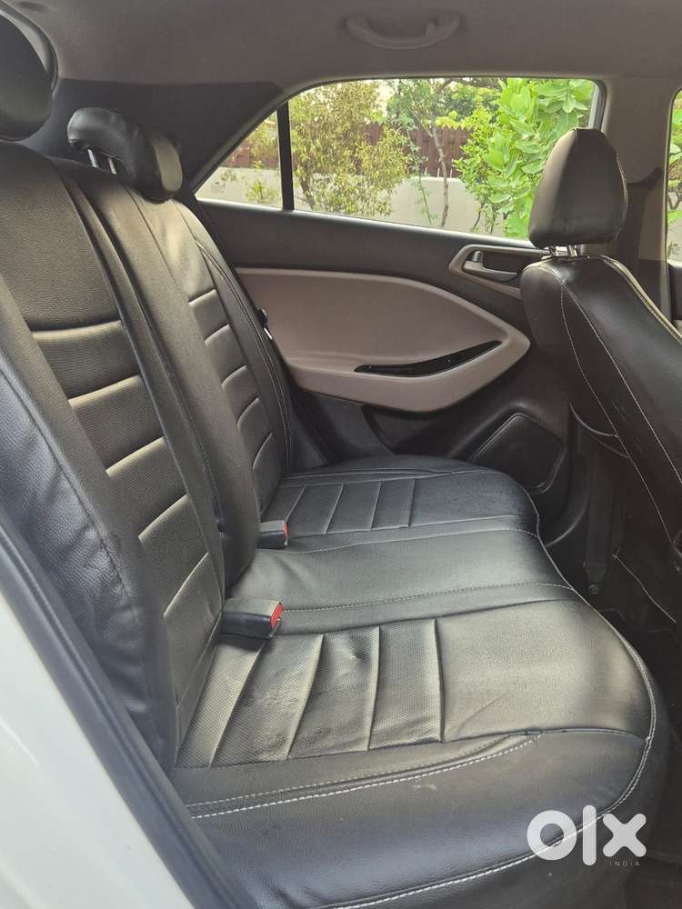 Hyundai I20 1.4 Asta (o) Crdi, 2015, Diesel