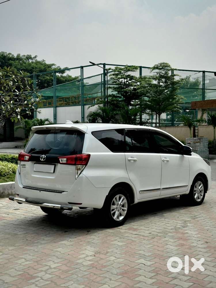 Toyota Innova Crysta [2020-ongoing] 2.7 Gx Mt 7 Str, 2023, Diesel